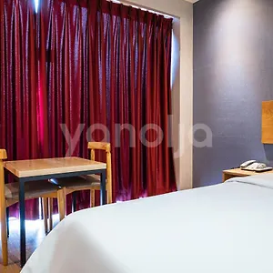 La Hotel